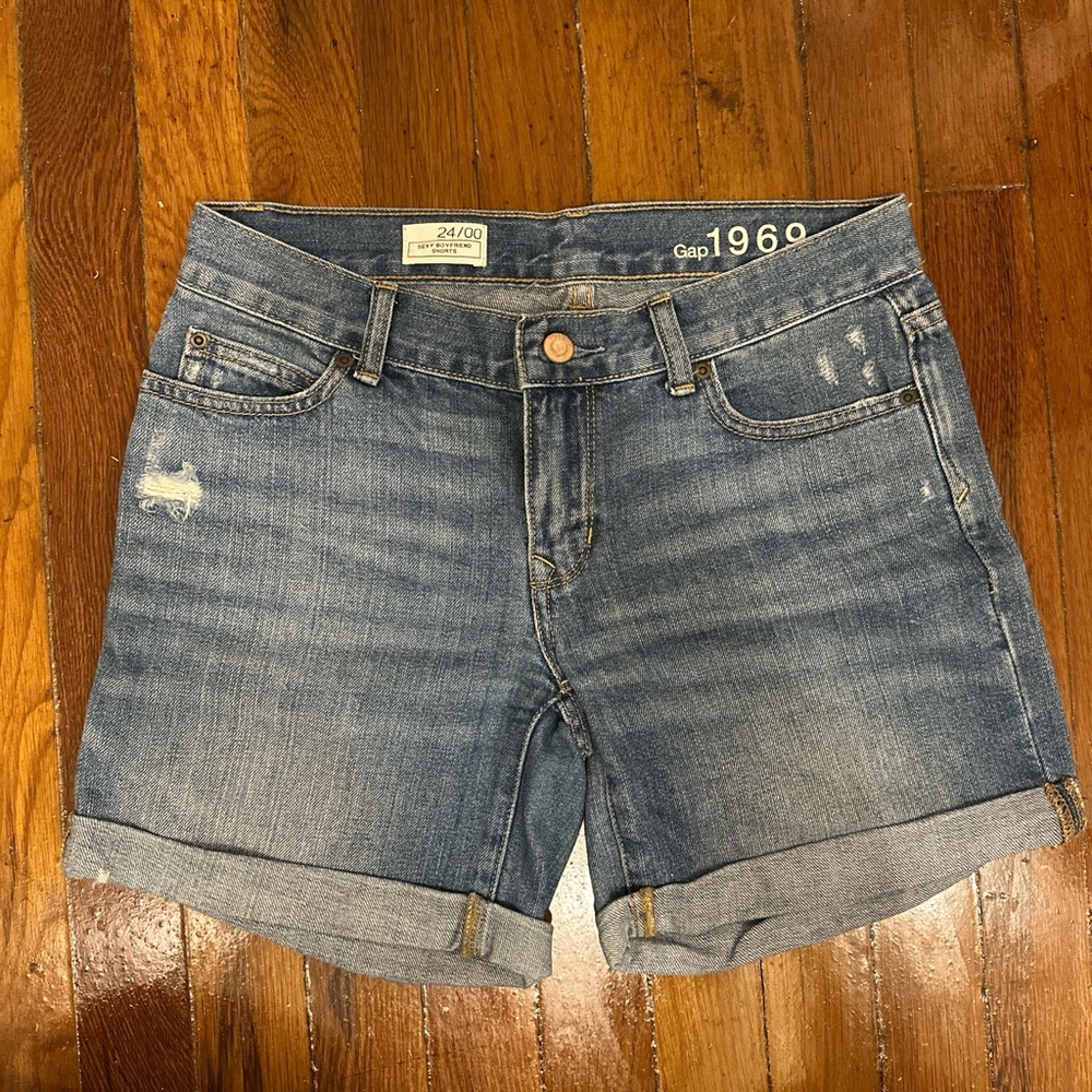 Gap Women's Blue Denim Shorts